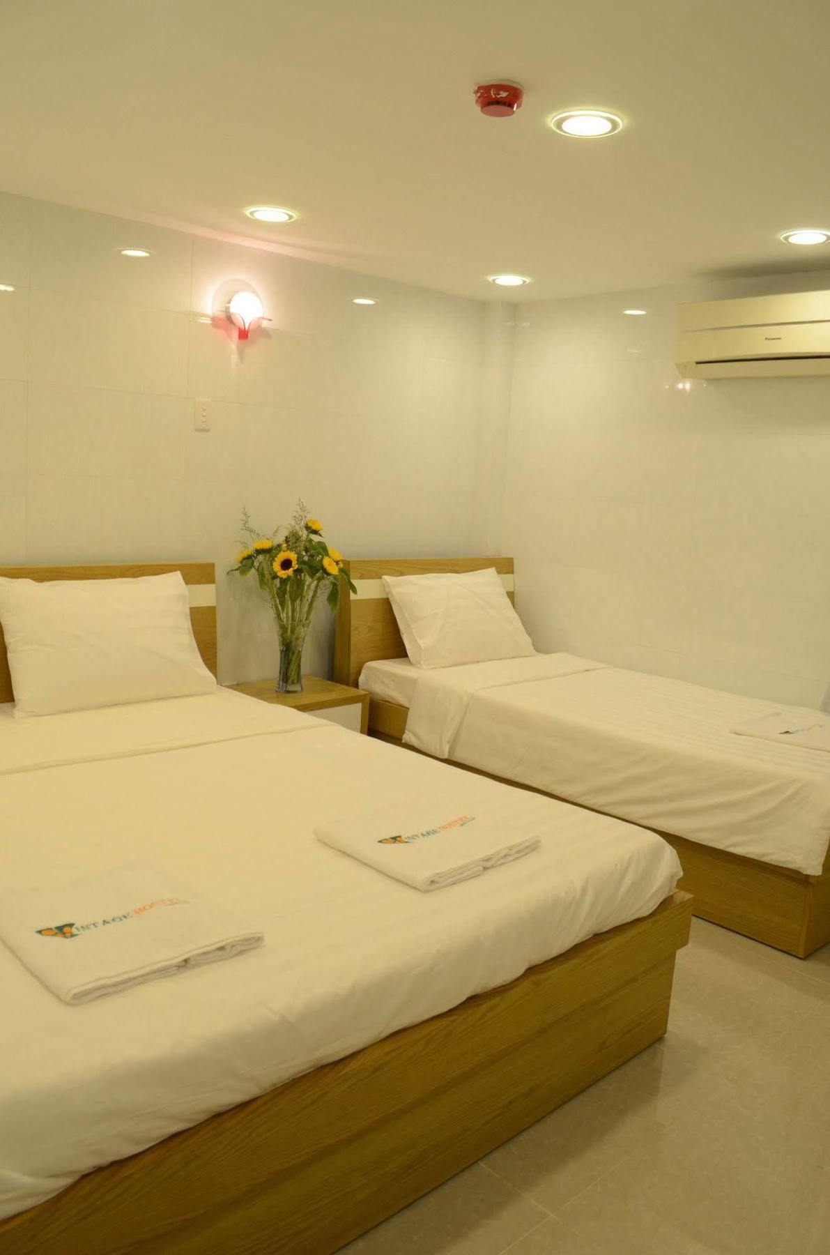 Vintage Hostel Saigon Hô Chi Minh-Ville Extérieur photo